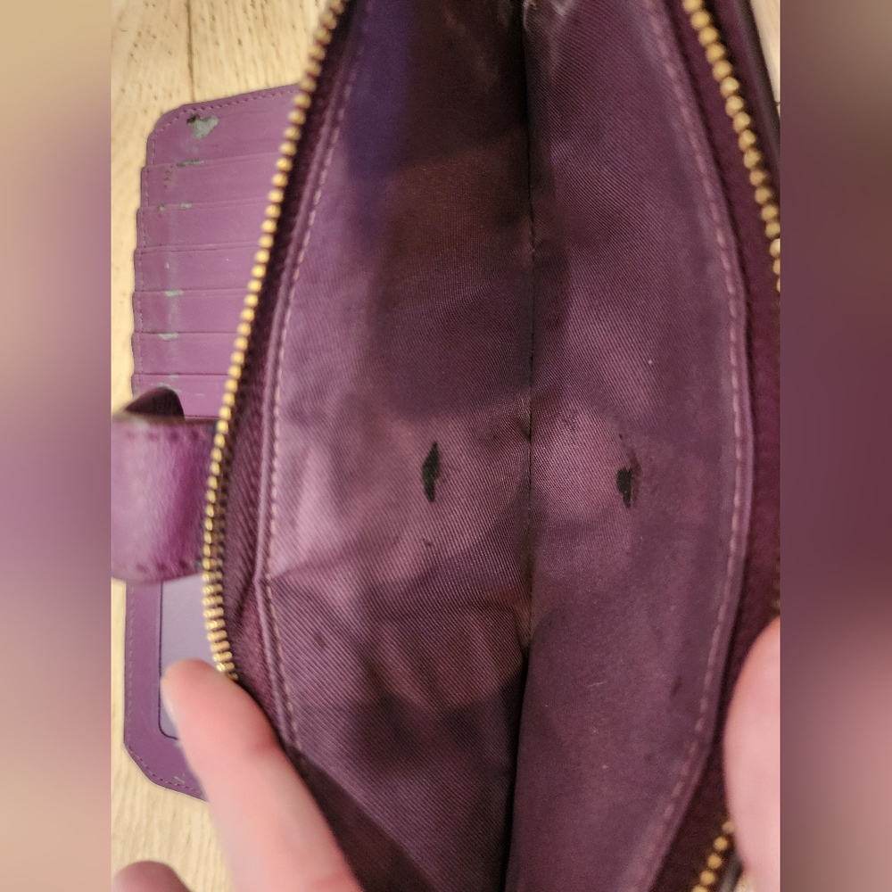 Coach Skinny Wallet in a purple/berry leather finish. - Picture 9 of 9